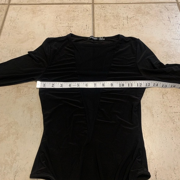 Boohoo Black Ruched Long Sleeve Bodysuit Size 2 - Picture 2 of 5